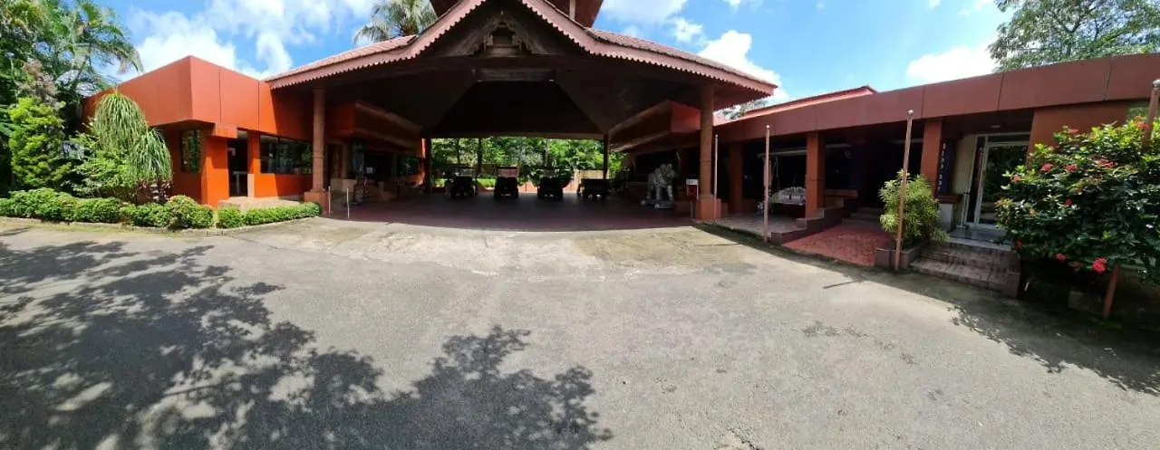 *****  Saj Earth Resort & Convention Center , Kochi Nedumbassery India