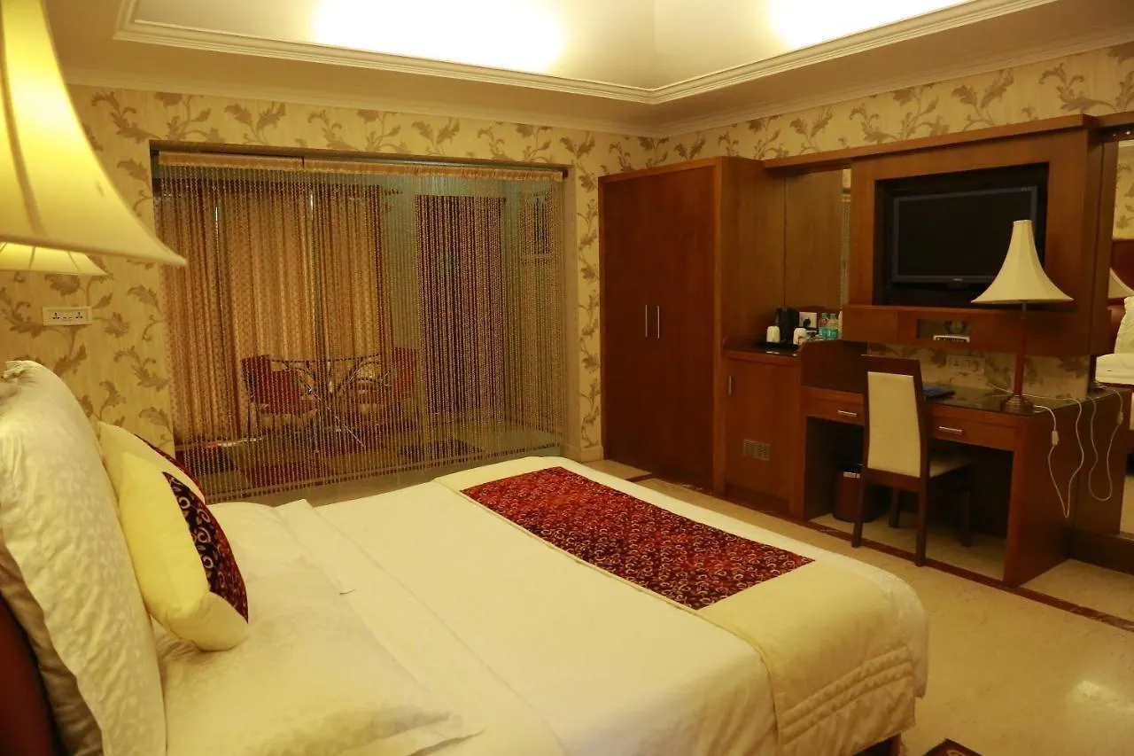 Saj Earth Resort & Convention Center , Kochi Nedumbassery